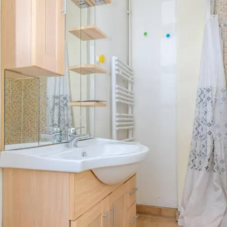2 Chambres, Calme, Equipe, Commerces Au Pied * Grenoble